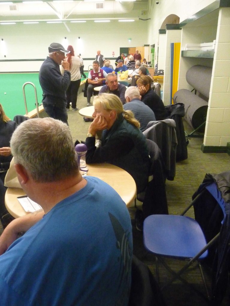 Health and social benefits of indoor flat green bowling